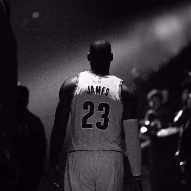 观察比赛中 观察比赛中